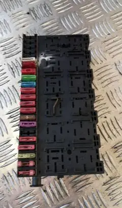 Volkswagen Sharan Fuse module 7m0937025d