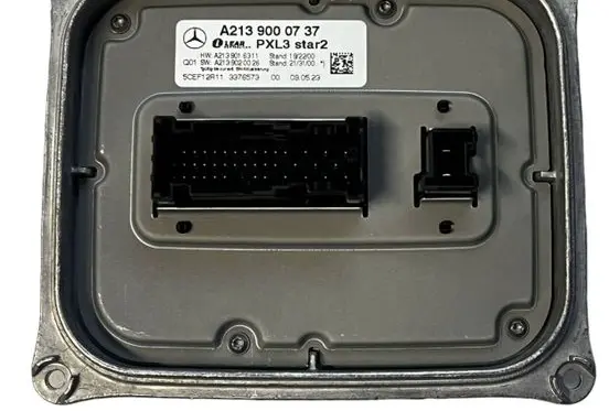 Mercedes-Benz GLC X253 C253 Headlight ballast module Xenon A2139000737 A2139005035 A2139016311