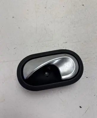 Renault Twingo III Front door interior handle 210308 310579