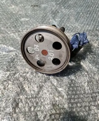 Audi A4 S4 B7 8E 8H Power steering pump 8E0145153H
