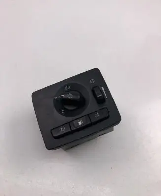 Volvo V50 Light switch 30739299