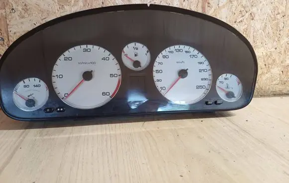 Peugeot 607 Speedometer (instrument cluster) 110008883004 9639118780