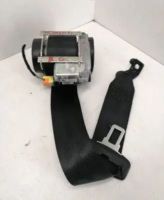 Volvo XC90 Third row seat belt 39825742