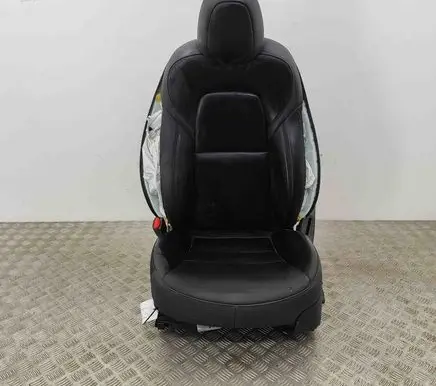Tesla Model Y Front driver seat 110400700E