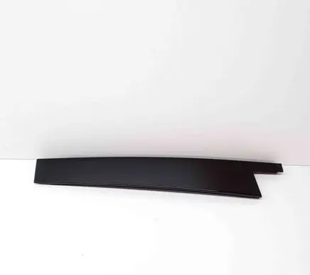 Mercedes-Benz GLE W167 Rear door glass trim molding A1676903500