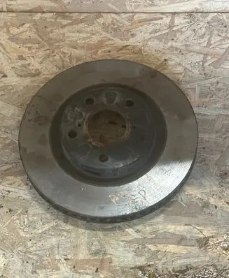 Toyota Auris E180 Front brake disc