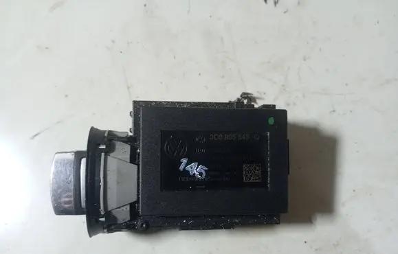 Volkswagen PASSAT B6 Ignition lock 3C0905843Q 33303301 11602101673992