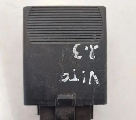 Coolant fan relay