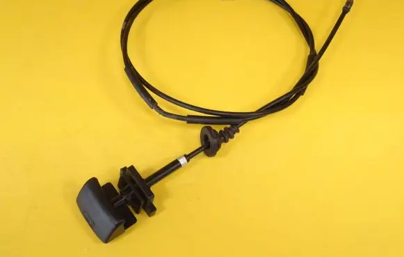 Suzuki Swift I Engine bonnet/hood lock release cable 