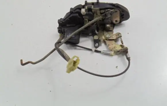 KIA Carnival Front door lock