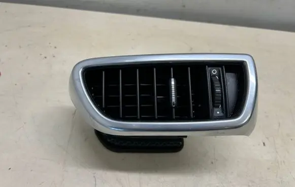 Porsche Cayenne (92A) Dashboard side air vent grill/cover trim 7P5819704A 4590022101