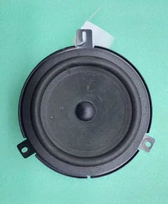 Maserati Levante Front door speaker 06700372880