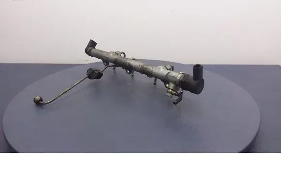 BMW X3 E83 Fuel main line pipe 0445214030