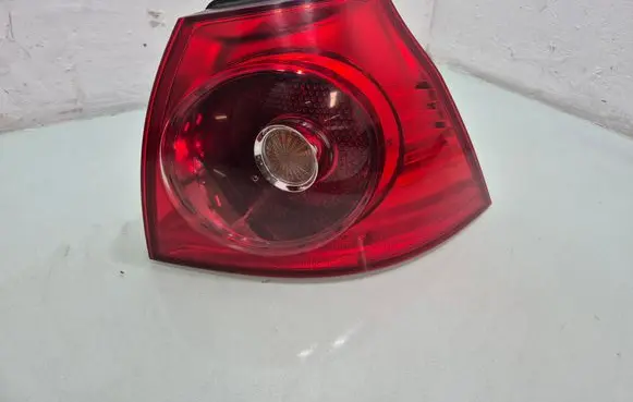 Volkswagen Golf V Rear/tail lights