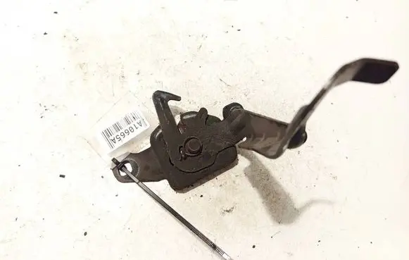 Engine bonnet/hood lock/catch