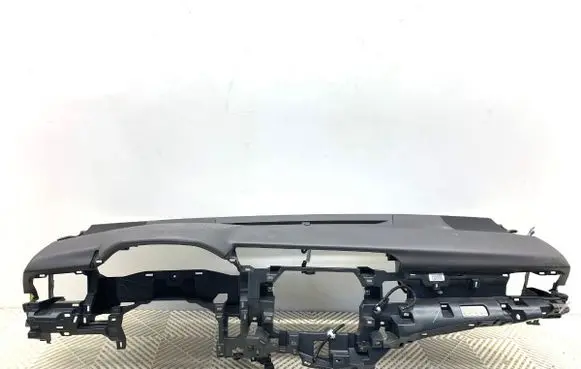 Toyota Camry VIII XV70 Dashboard