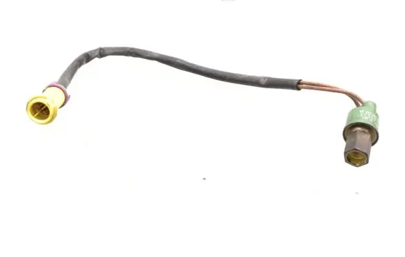 Audi A6 S6 C4 4A Air conditioning (A/C) pressure sensor 8A0959482AB