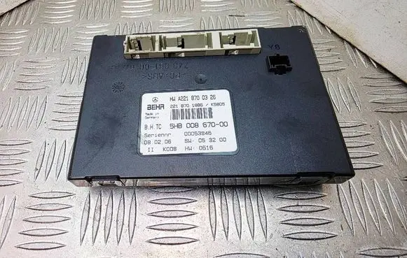 Mercedes-Benz S W221 Air conditioning/heating control unit A2218700326 5HB00867000