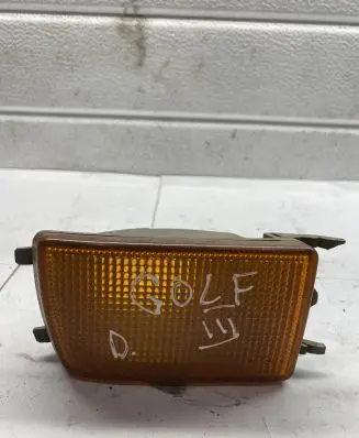 Volkswagen Golf III Front indicator light 8580391