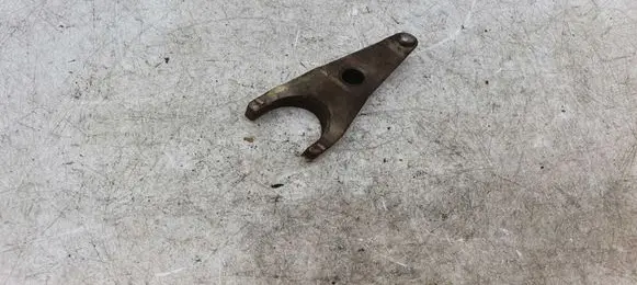 Toyota Avensis T270 Fuel Injector clamp holder NOCODE
