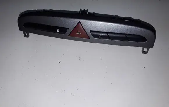 Peugeot 308 Hazard light switch 9659215177