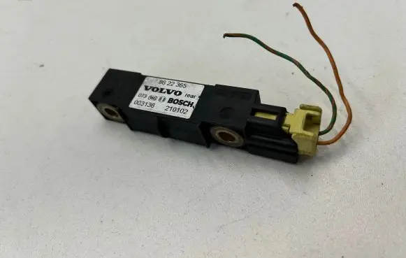 Volvo S80 Airbag deployment crash/impact sensor 8622365 003136 210102