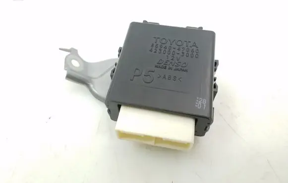 Toyota Prius Prime Window wiper interval relay 8594047060