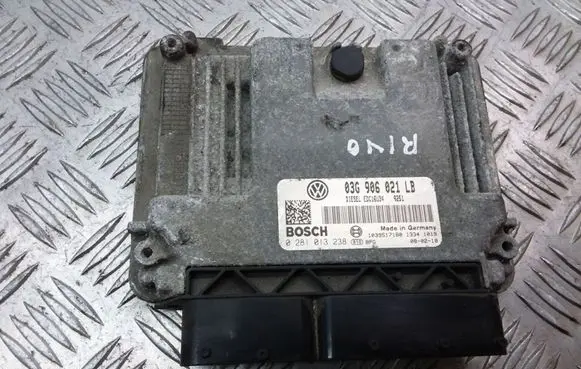Skoda Octavia Mk2 (1Z) Engine control unit/module 03G906021LB 0281013238