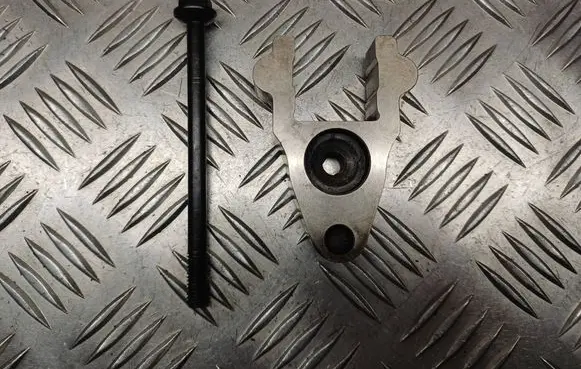Fuel Injector clamp holder