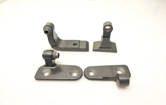 Rear door hinge set