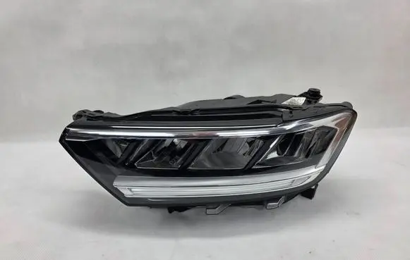 Volkswagen T-Roc Headlight/headlamp 2GA941005F