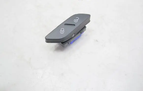 Volkswagen Golf VI Central locking switch button 5K0962125 353802S