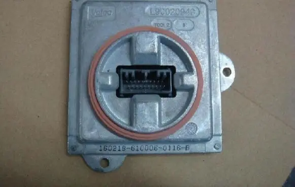 BMW X1 E84 LED ballast control module L90021969
