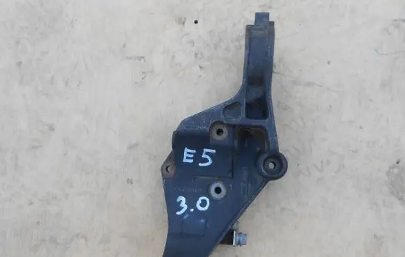 Fiat Ducato Engine mount bracket 504101006