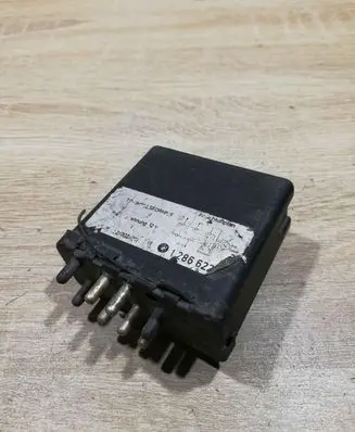 BMW 3 E30 Other relay 1286622