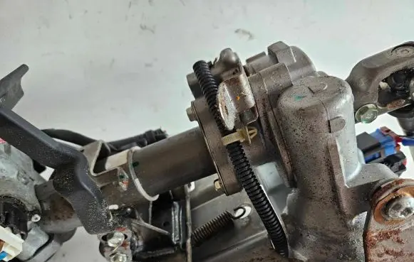 Nissan Note (E11) Electric power steering pump 488109U13A