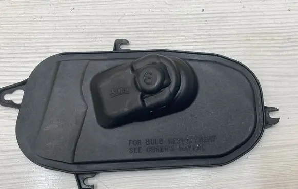 Volvo S60 Headlight/headlamp dust cover 89502328