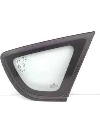 Hyundai i30 Rear side window