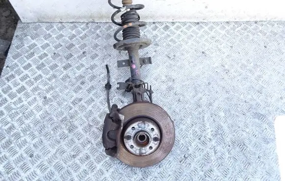 Renault Clio IV Front wheel hub spindle knuckle asdf