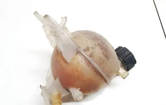 Peugeot 207 Coolant expansion tank/reservoir 9652621280 9680163780