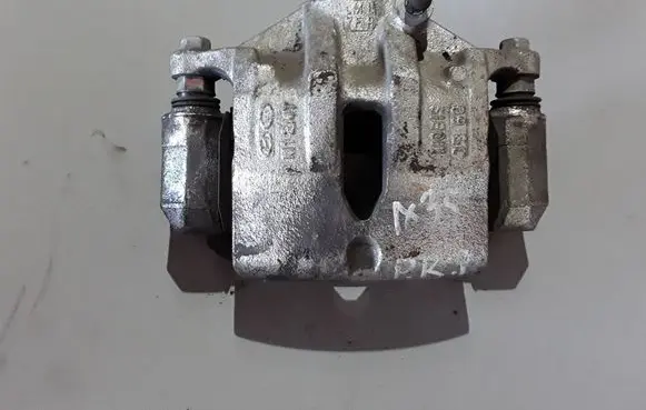 Hyundai ix35 Front brake caliper 581102Y000