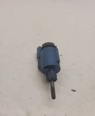 Volkswagen Golf IV Brake pedal sensor switch 1J0927189E