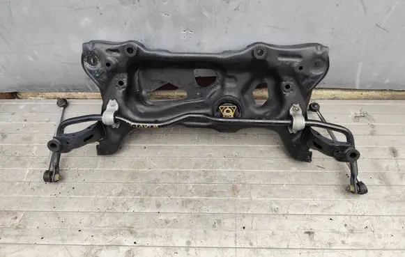 Skoda Octavia Mk4 Front subframe 5WA199315