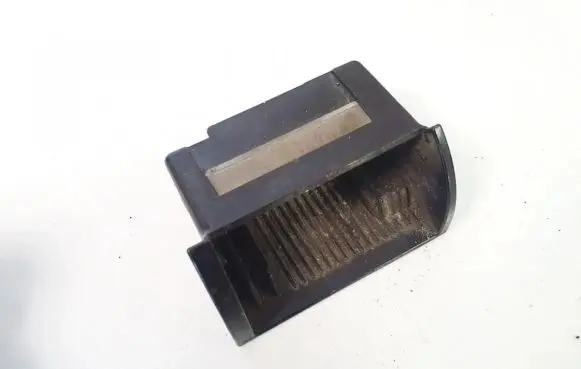 Car ashtray