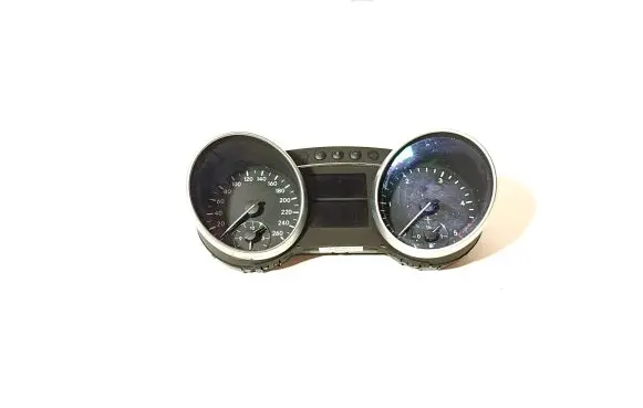 Mercedes-Benz ML W164 Speedometer (instrument cluster) A1649007900 A2C53361660