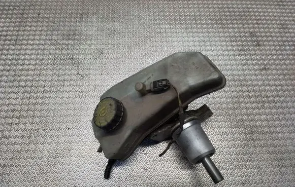 Mercedes-Benz Sprinter W901 W902 W903 W904 Master brake cylinder A0024314502