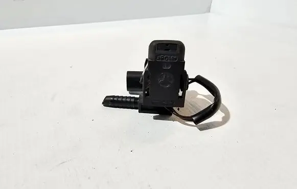 Mercedes-Benz CLC CL203 Windshield washer spray nozzle 