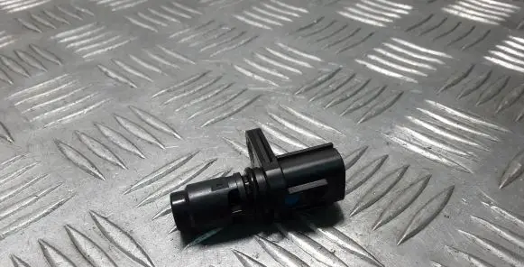Toyota Yaris XP210 Camshaft position sensor