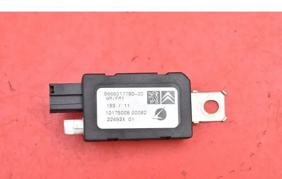 Citroen DS4 Sound amplifier 9666017780