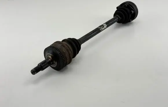 Porsche Boxster 986 Rear driveshaft 98633202450